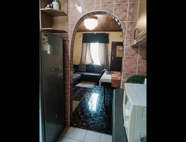 3 BEDROOM HOUSE FOR SALE IN WYEBANK